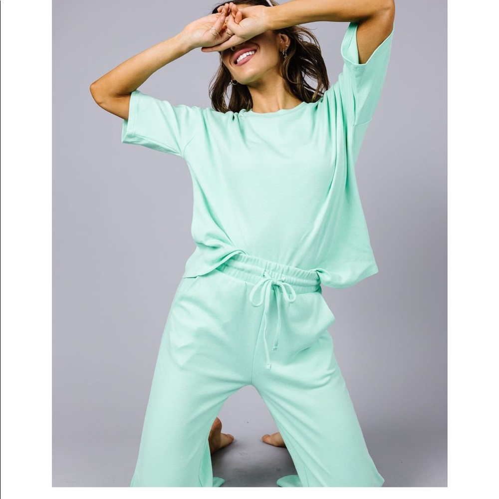 Cents of style lounge set